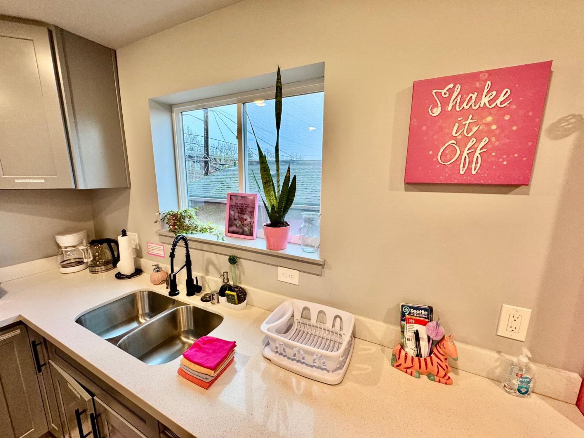 1 Bd Apt With 2 Extra Sofa Beds 13 Mins To Seatac Airport Seattle Esterno foto