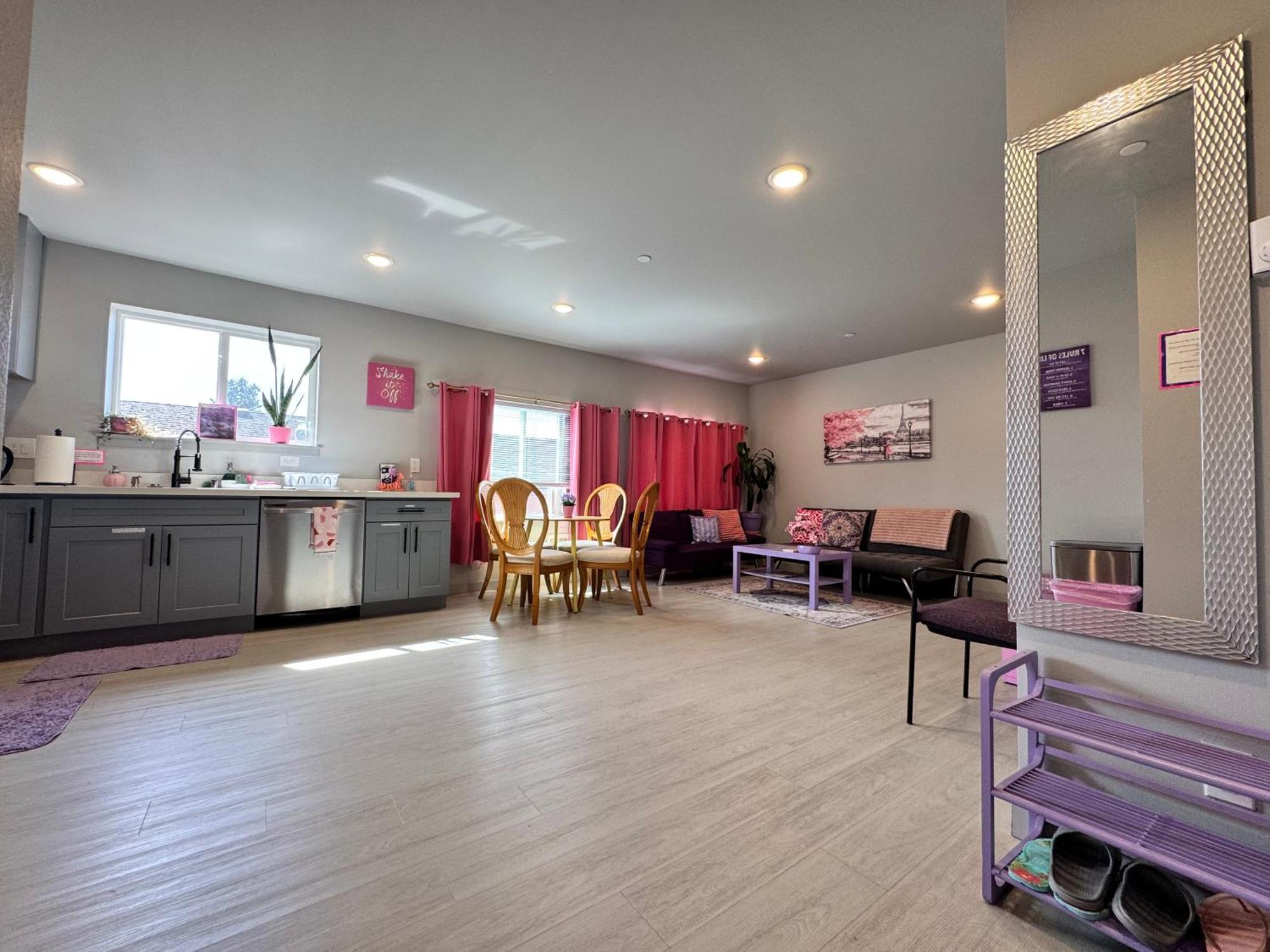1 Bd Apt With 2 Extra Sofa Beds 13 Mins To Seatac Airport Seattle Esterno foto